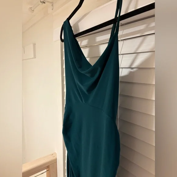 Club L London Maternity Gown - Picture 4 of 4